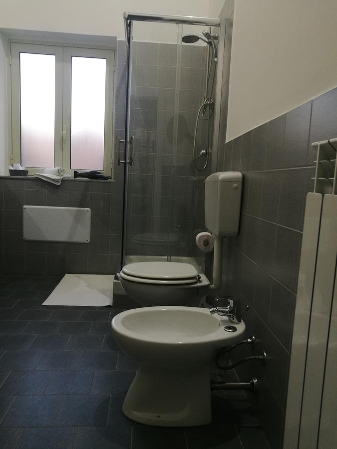 Volturno 106 Bed & Breakfast Palermo Bagian luar foto