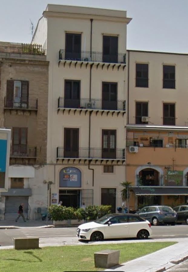 Volturno 106 Bed & Breakfast Palermo Bagian luar foto