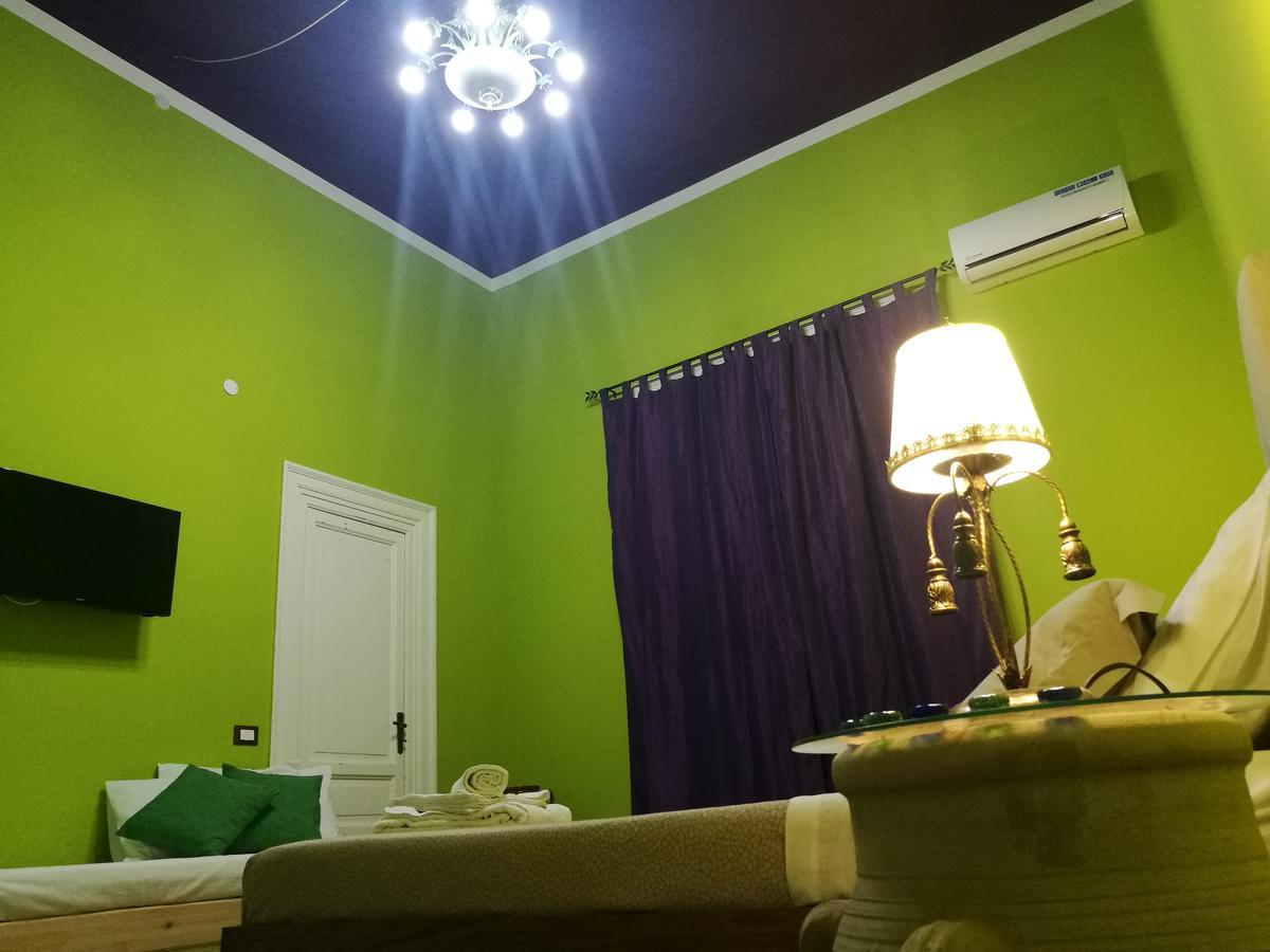 Volturno 106 Bed & Breakfast Palermo Bagian luar foto